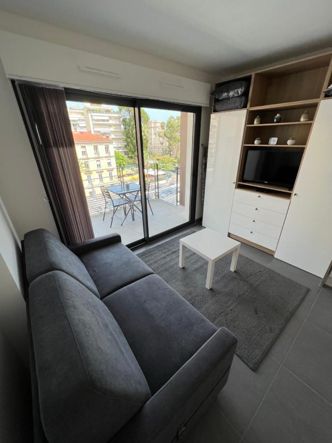 logement tout équipée Menton centre 500 m des plages Extérieur photo