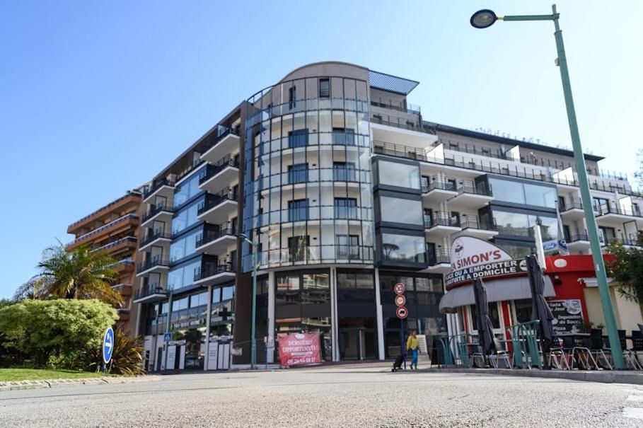 logement tout équipée Menton centre 500 m des plages Extérieur photo